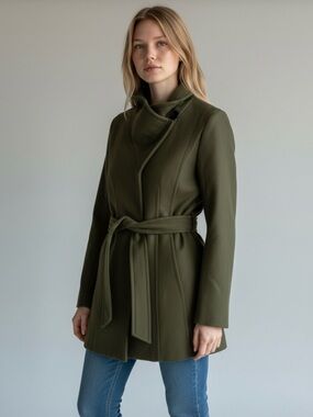 Babaton ‘The Connor Coat’ in Olive Green